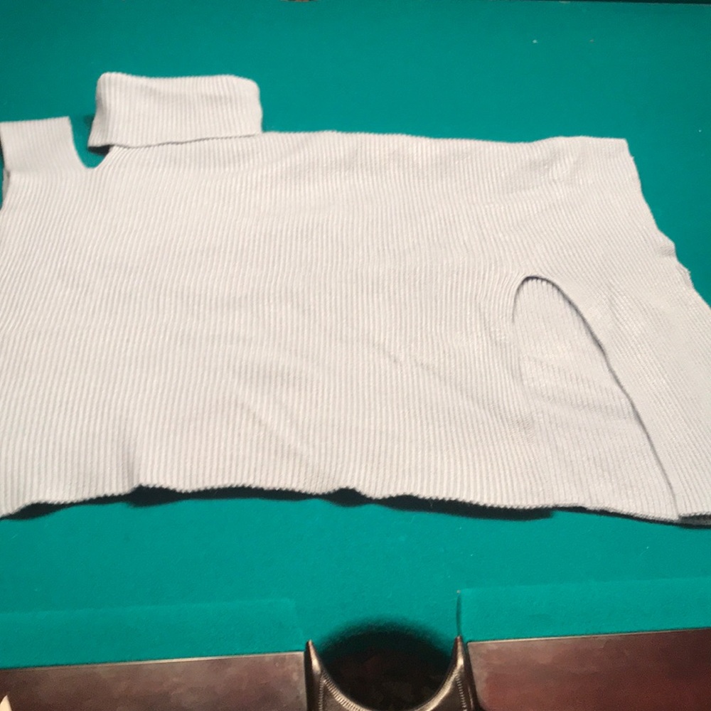 One Shoulder Ribbed Pancho ( Must Have) - Picture 10 of 11